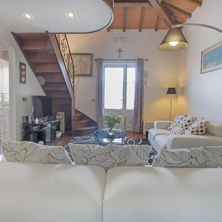 بيت للعطل Fiumetto By Interhome مارينا دي بييتراسانْت