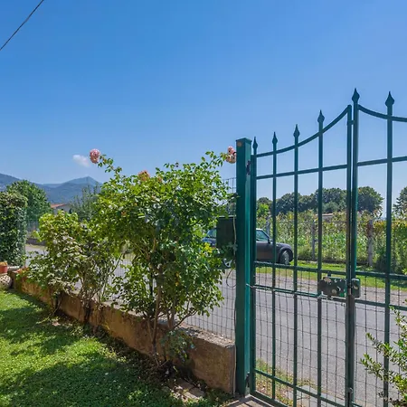 Дом отдыха Fiumetto By Interhome Марина-ди-Пьетрасанта