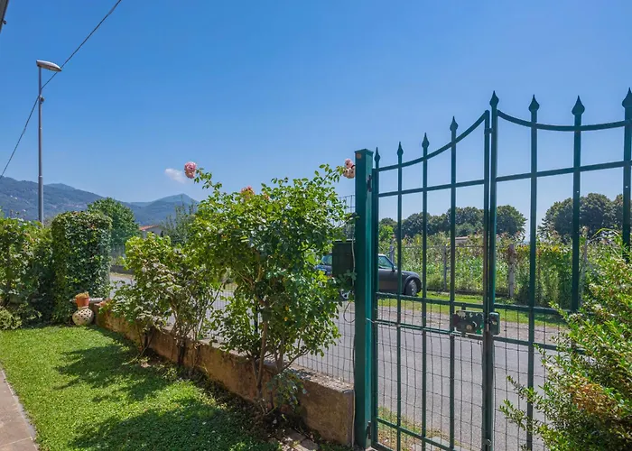 בית נופש Fiumetto By Interhome מרינה די פיאטרסנטה