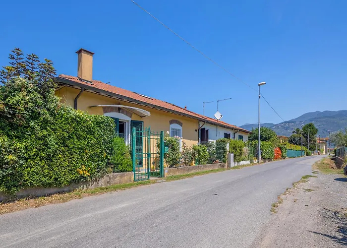 Fiumetto By Interhome Дом отдыха Марина-ди-Пьетрасанта